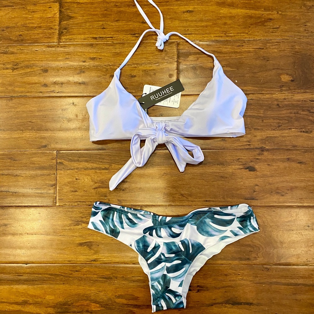 *Never worn* Ruuhee bikini